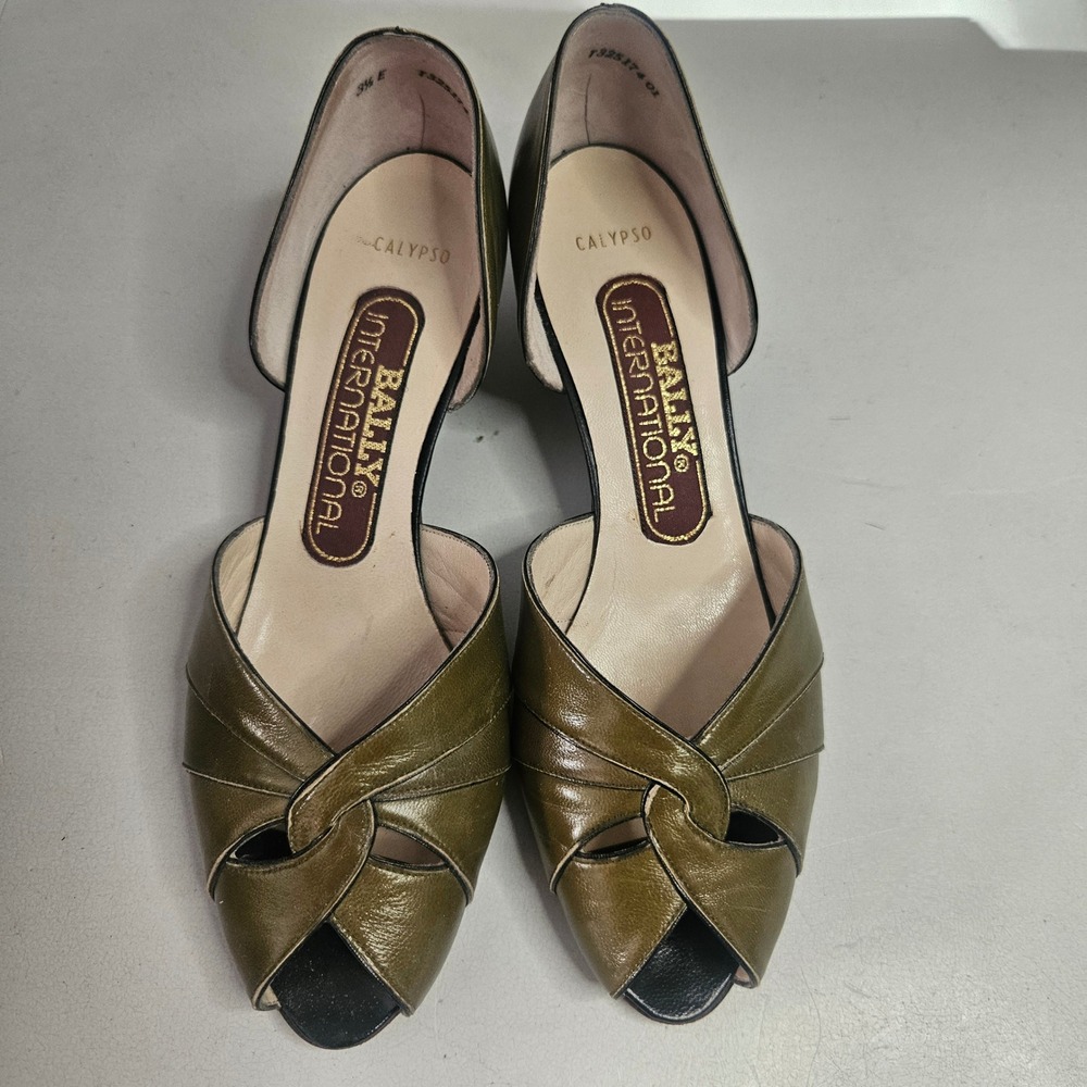 Bally International Calypso Vintage Peep Toe Pumps Green Leather Swiss Made 3.5E
